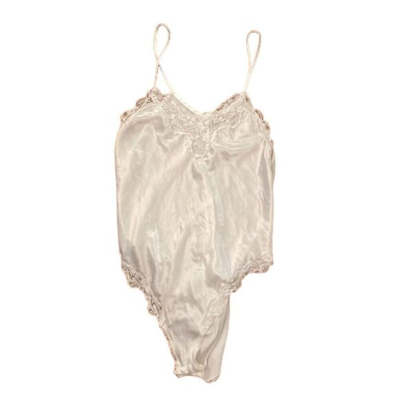 Victoria's Secret Vintage White Lace Teddy Bodysuit Womens Size Medium Lace USA - Picture 1 of 15